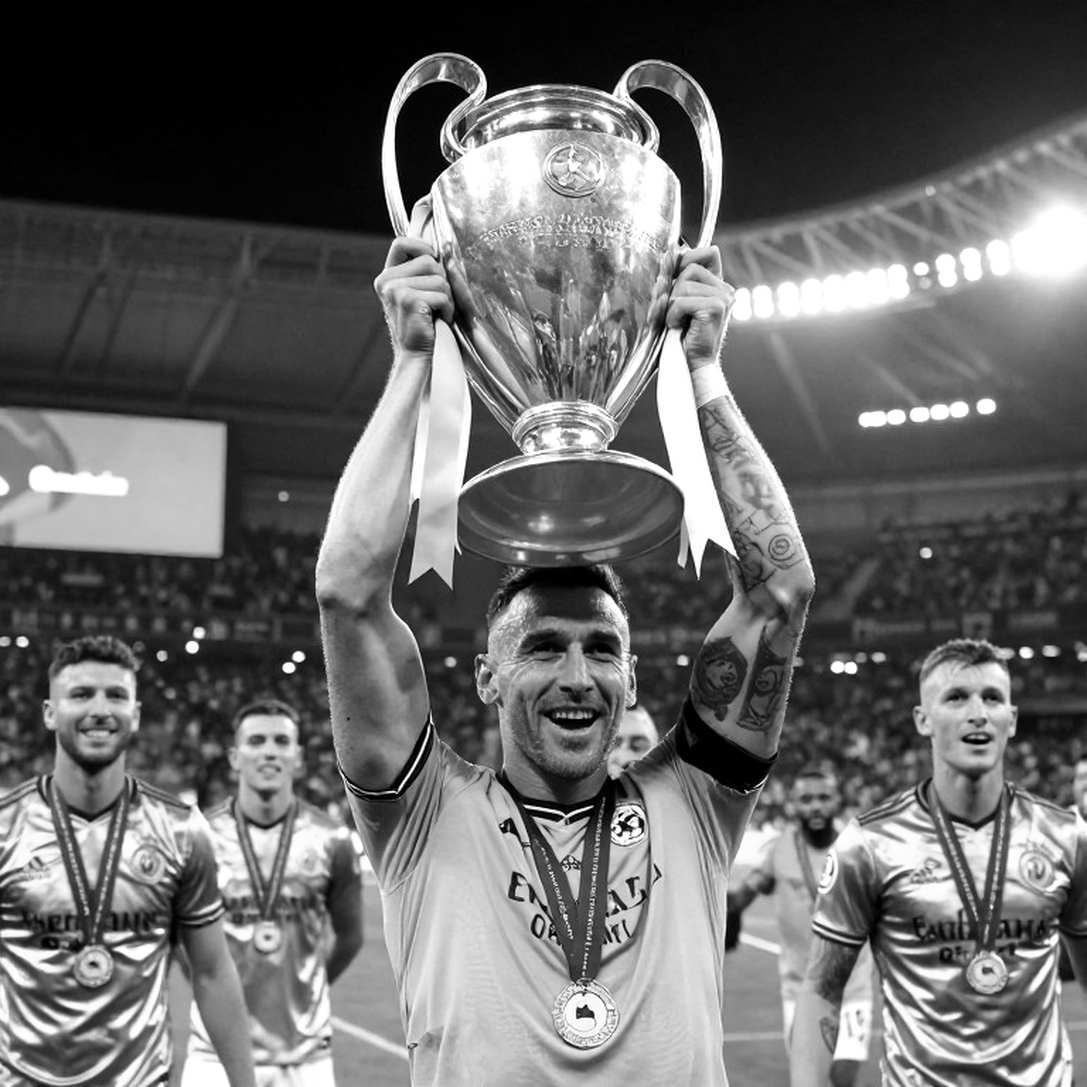 Julian Alvarez's Barcelona Dream: When a Stalemate Becomes a Choice