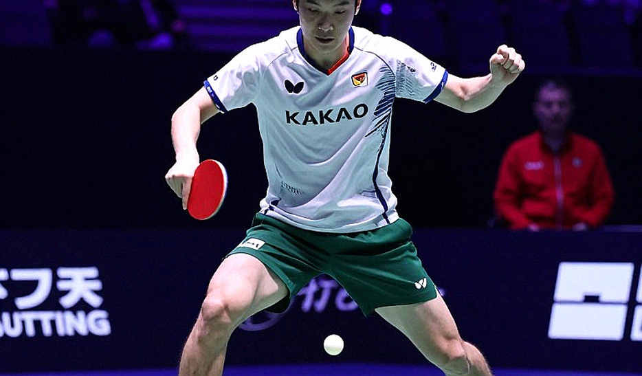 Kunlavut Vitidsarn hoàn tất cú 'treble' lịch sử: Vàng ASIAD 2026 và trở lại số 1 thế giới Kunlavut Vitidsarn hoàn tất cú 'treble' lịch sử: Vàng ASIAD 2026 và trở lại số 1 thế giới