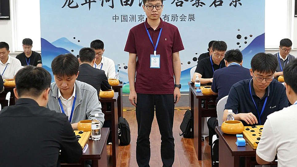ChessBase ký Kostya Kavutskiy: thị trường cờ vua đang mua con người, không mua nước đi ChessBase ký Kostya Kavutskiy: thị trường cờ vua đang mua con người, không mua nước đi