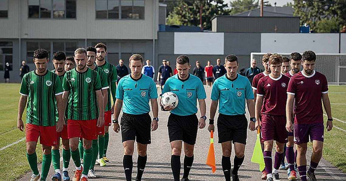 Clásico de la 57: Diego Mejía và bài toán huấn luyện cảm xúc trước một trận cầu buộc phải thắng trên sân nhà