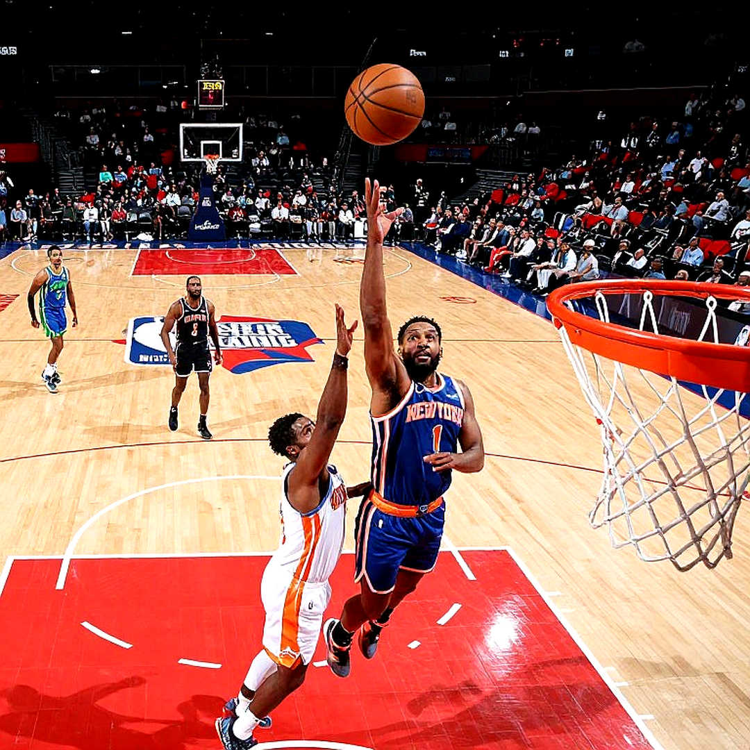 Ba lần lên sóng quốc gia, không một chỉ số: dòng dữ liệu thiếu nguồn về Jalen Brunson