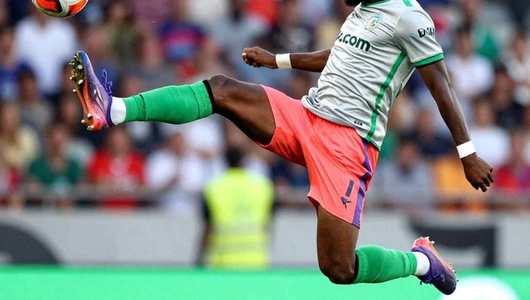Ivan Toney và cú phạt đền hai bước: Al-Ahli thắng 4-1, phép chia còn thiếu
