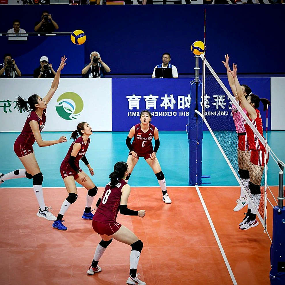 Mùa giải thường niên: Những vết nứt dưới bảng xếp hạng Mùa giải thường niên: Những vết nứt dưới bảng xếp hạng