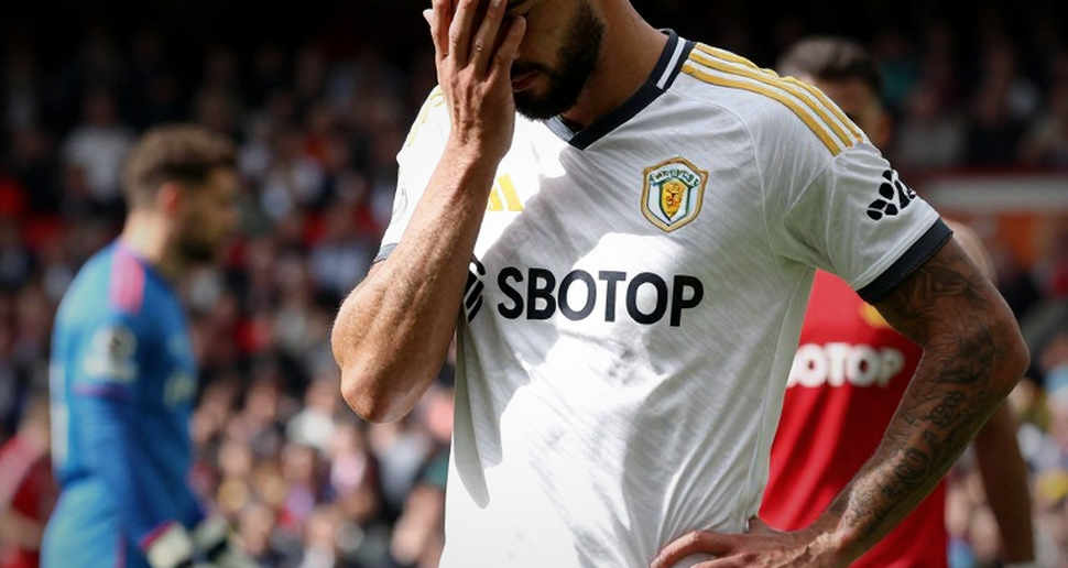 Đường gân của Chucky Lozano và món nợ chuyển từ trại tập Mexico sang Los Angeles Đường gân của Chucky Lozano và món nợ chuyển từ trại tập Mexico sang Los Angeles