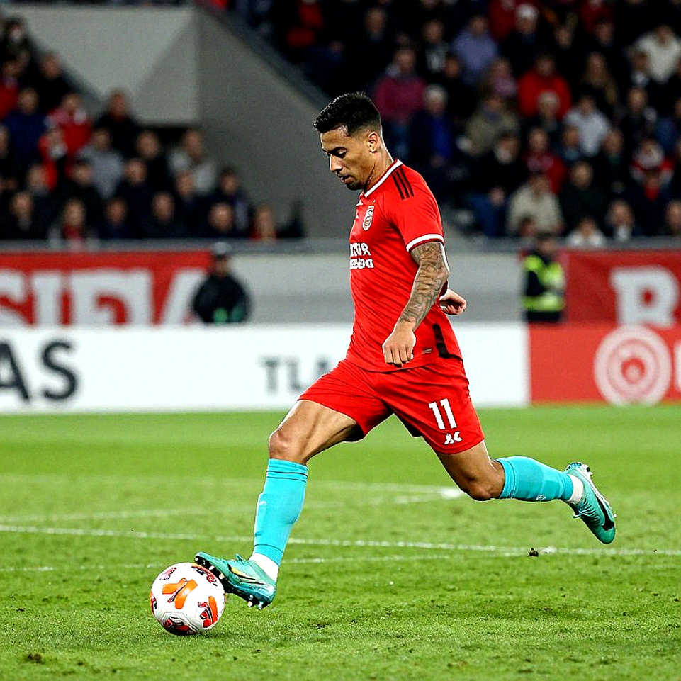Football and the Lesson of an Empty Analysis Football and the Lesson of an Empty Analysis