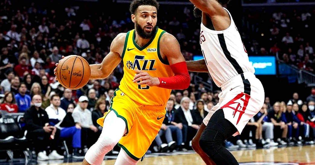 EuroLeague Sends Delegation to Tel Aviv: Two Weeks, One Condition, and the Contract Pages Nobody Wants to Read EuroLeague Sends Delegation to Tel Aviv: Two Weeks, One Condition, and the Contract Pages Nobody Wants to Read