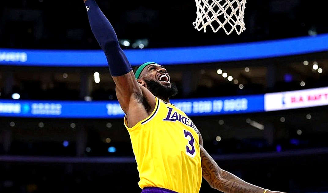Angel Reese's 26-Rebound Game: Breaking a 23-Year WNBA Record Angel Reese's 26-Rebound Game: Breaking a 23-Year WNBA Record