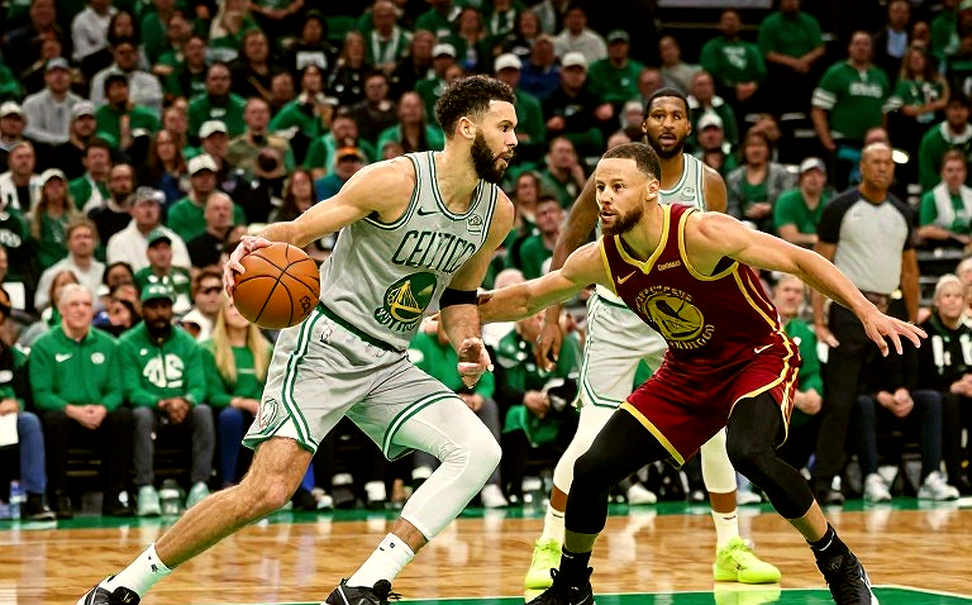 Giannis Antetokounmpo đến Miami Heat: Khoảng trống tuyến trước và cái hạn tháng 1 năm 2027 Giannis Antetokounmpo đến Miami Heat: Khoảng trống tuyến trước và cái hạn tháng 1 năm 2027