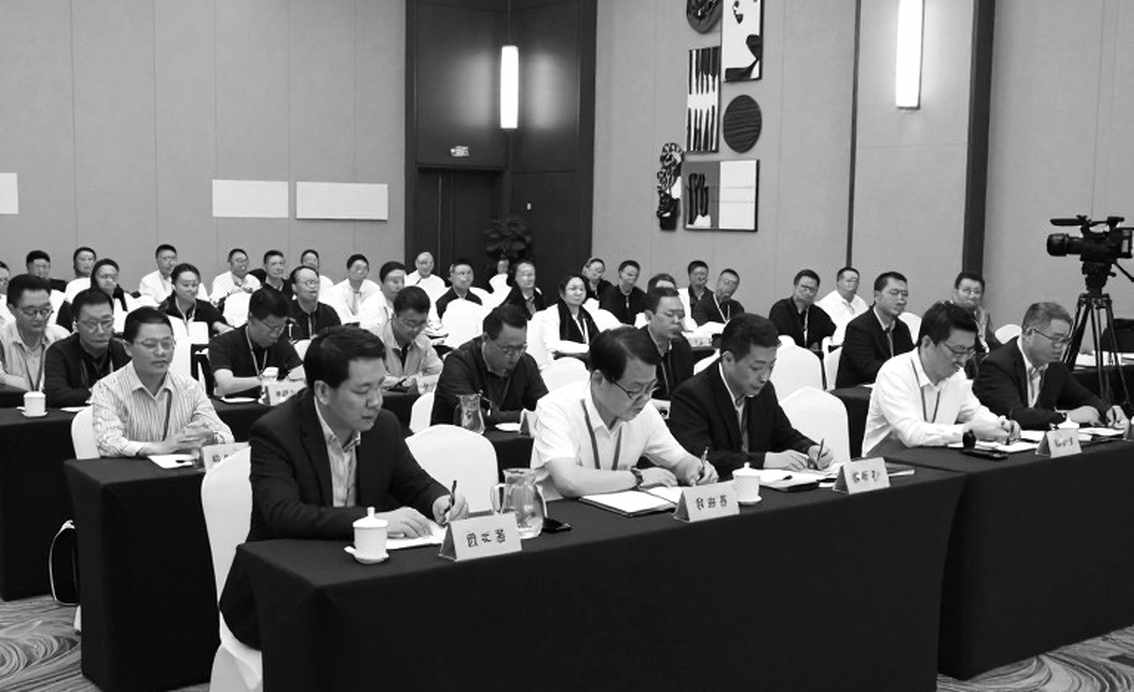 Fyers American Gambits dẫn đầu Global Chess League 2026 sau ngày mở màn bùng nổ 10-4 trước PBG Alaskan Knights Fyers American Gambits dẫn đầu Global Chess League 2026 sau ngày mở màn bùng nổ 10-4 trước PBG Alaskan Knights