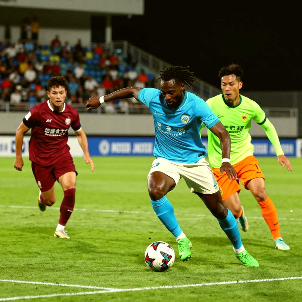 Unconvincing win: USA beat Canada 1-0 to wrap up four-win international break Unconvincing win: USA beat Canada 1-0 to wrap up four-win international break